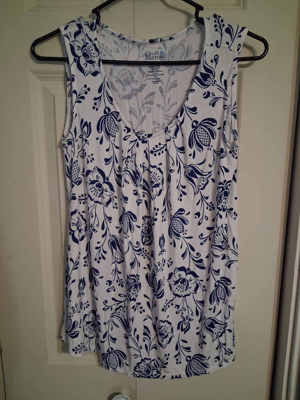 croft & barrow White Tank with Navy Floral Design